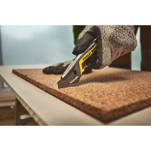 Stanley®-Fatmax® Messer-mit-integriertem-Abbrechmechanismus 18mm