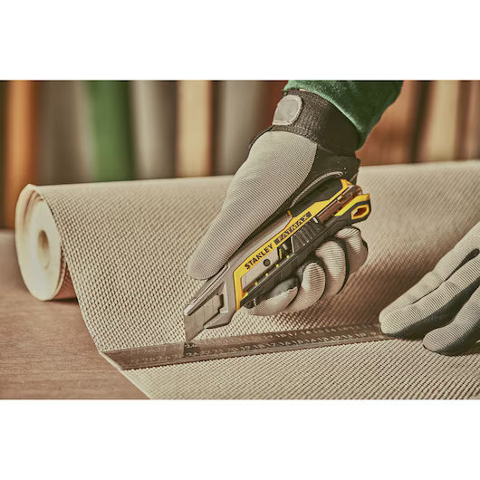 Stanley®-Fatmax® Messer-mit-integriertem-Abbrechmechanismus 18mm