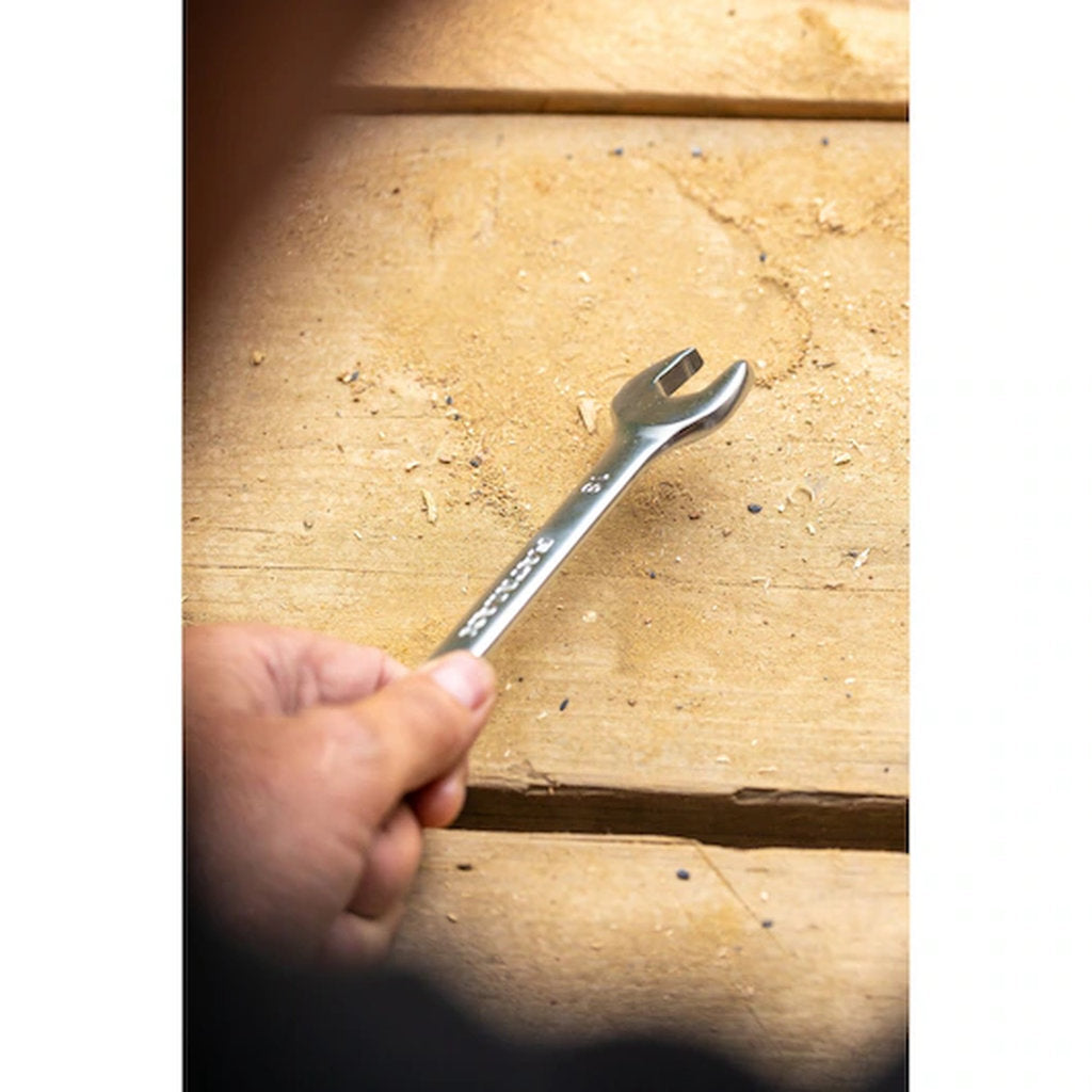 Stanley Fatmax, Schraubenschlüsselsatz, wrench set, 12 piece tool set, Stanley hand tools, combination wrench set, Stanley Werkzeuge, metrisches Schraubenschlüssel Set, professional wrench kit, Werkzeug Set, durable hand tools, Stanley Schlüssel Set, chrome vanadium wrenches, Werkstatt Zubehör, spanner set, mechanic tools, Stanley tool kit, Schraubenschlüssel Satz, heavy duty wrench set, Stanley Fatmax tools, präzisions Werkzeug, robust tool set, universal wrench set, power tools accessory, handwerkzeug Set