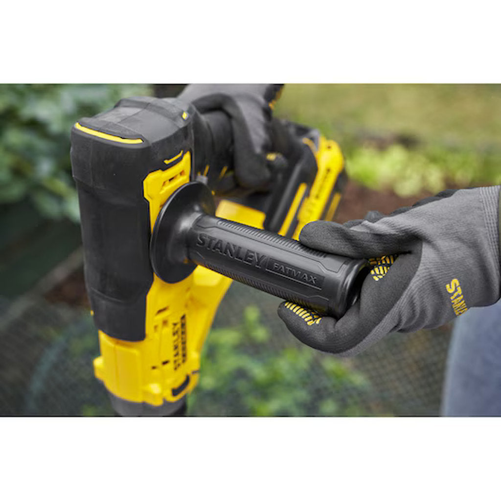 Stanley Fatmax, Stanley Fatmax V20, Akku Erdbohrer, cordless earth auger, 18V earth drill, Stanley cordless drill, kabelloser Erdbohrer, battery powered auger, Gartenbohrer, soil drill, Akku Gartengerät, ground drill, Erdlochbohrer, V20 battery system, heavy duty auger, Stanley Werkzeuge, professional earth drill, Bohrer für Erde, power tools, Bohrer für Zaunpfosten, garden auger, elektrische Bohrmaschine, cordless garden tool, Stanley Akku Werkzeug, drilling tool, Bodenbohrer, rechargeable auger, DIY tools