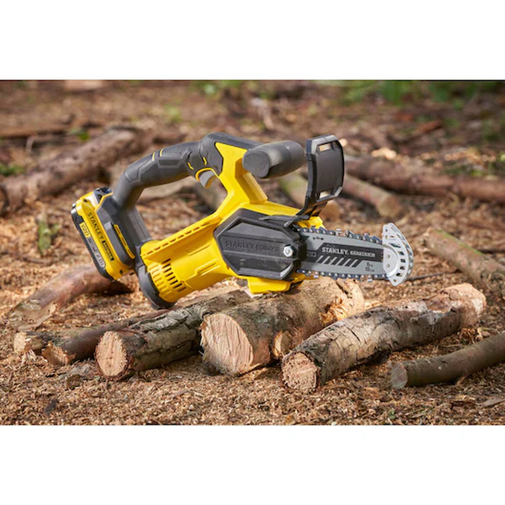 Stanley Fatmax, Stanley Fatmax V20, Akku Astsäge, cordless branch saw, 18V pruning saw, Stanley cordless saw, kabellose Astsäge, battery powered saw, electric pruning saw, Gartenwerkzeug, Stanley Werkzeuge, V20 battery system, rechargeable saw, professional garden saw, Gartenpflege Werkzeug, electric garden saw, Stanley Akku Werkzeug, trimming saw, Gartenarbeit Werkzeug, cordless garden tool, Akku Gartensäge, power tools, hand saw cordless, schnurlose Astsäge, heavy duty pruning saw, Gartenbau Werkzeug, Akk