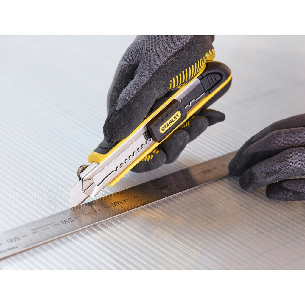 Cutter FatMax™, mit Magazin, 18 mm