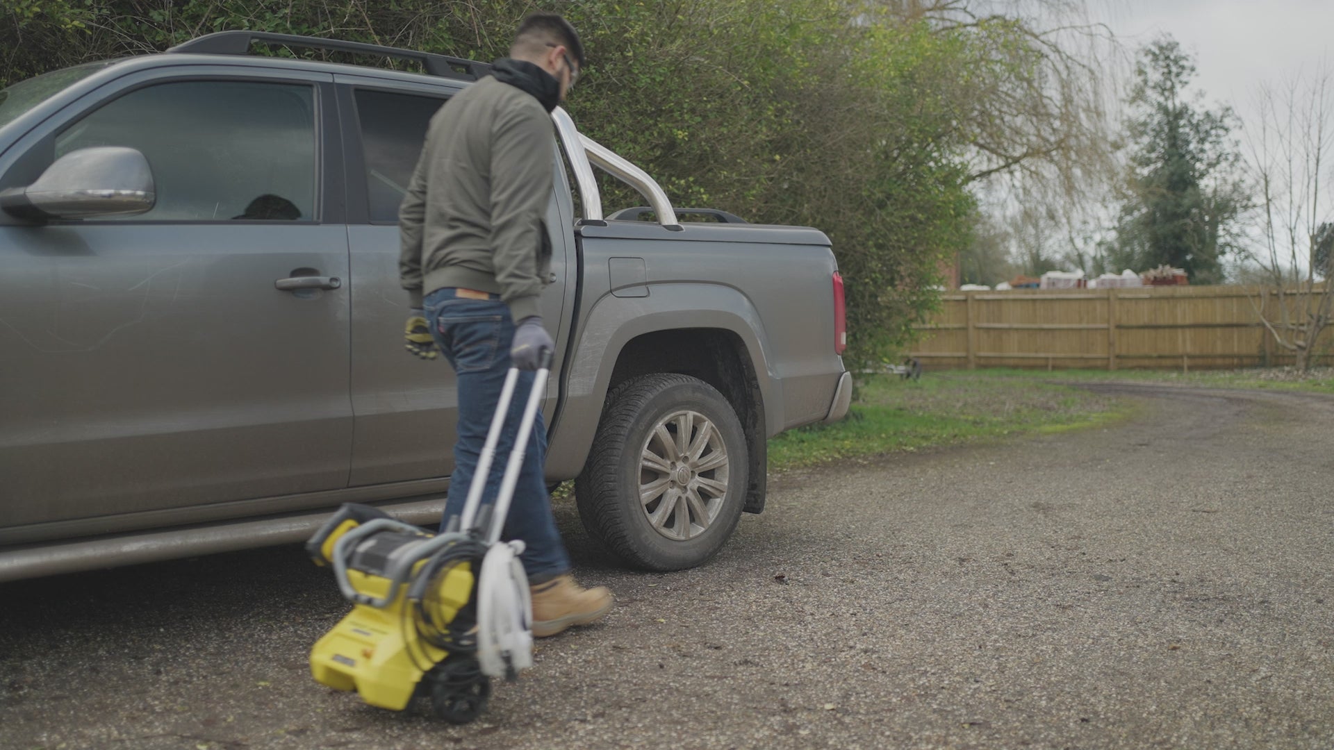18V Stanley FatMax Akku Hochdruckreiniger, 2xV20 Hochdruckreiniger, Stanley Akku-Reiniger, Mobiler Hochdruckreiniger 18V, Stanley FatMax V20 Cleaner, Akku Power Washer, Stanley tragbarer Reiniger, Hochdruckreiniger ohne Kabel, Stanley V20 Cleaning Tool, Akku Hochdruckgerät 18 Volt
