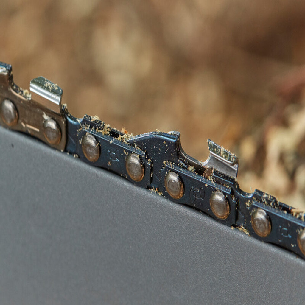 Stanley Fatmax, Stanley Fatmax V20, Akku Kettensäge, cordless chainsaw, 18V chainsaw, Stanley cordless saw, kabellose Kettensäge, battery powered chainsaw, electric chainsaw, Gartenwerkzeug, Stanley Werkzeuge, V20 battery system, rechargeable chainsaw, professional garden saw, Gartenpflege Werkzeug, Stanley Akku Werkzeug, wood cutting tool, cordless garden tool, Akku Gartensäge, power tools, schnurlose Kettensäge, heavy duty chainsaw, Gartenbau Werkzeug, Akku betrieben, tree cutting saw, robust garden chain